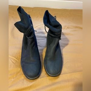 Sperry black mid calf boot